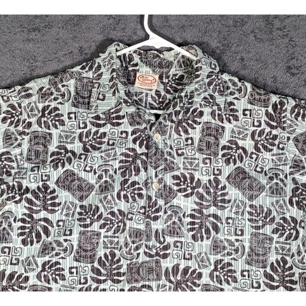 Vintage-Inspired Mint Green and Black Tropical Print Button-Down Shirt